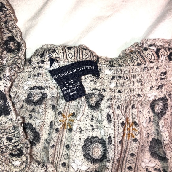 Patterned Light Tee - Picture 2 of 3